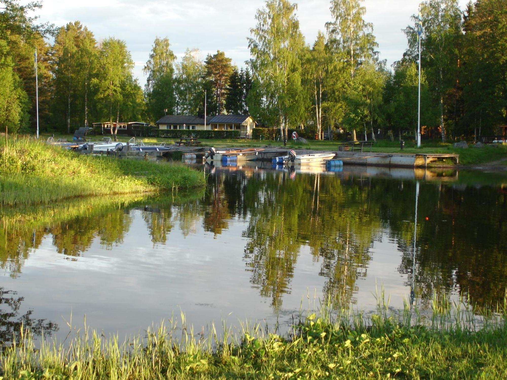 Karlholm Snatra Stugomrade Karlholmsbruk Exterior foto